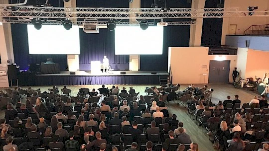 Impulse und Vorträge